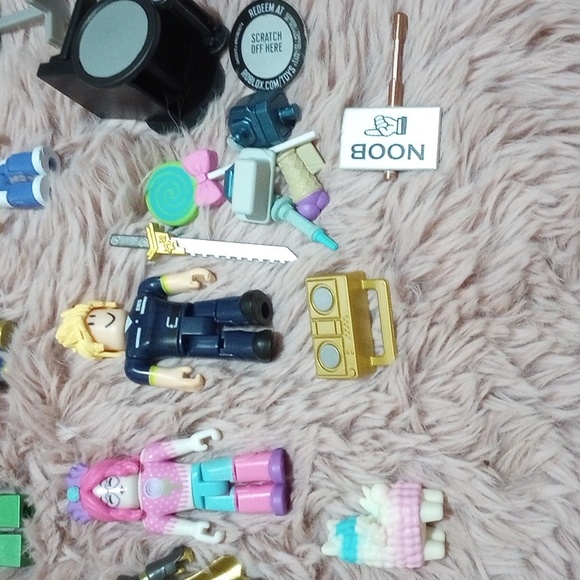 Roblox figures and accessories - Picture 4 of 4